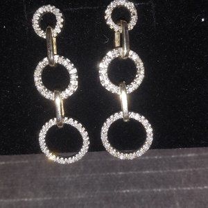 10K White Gold Diamond Dangle Earrings
